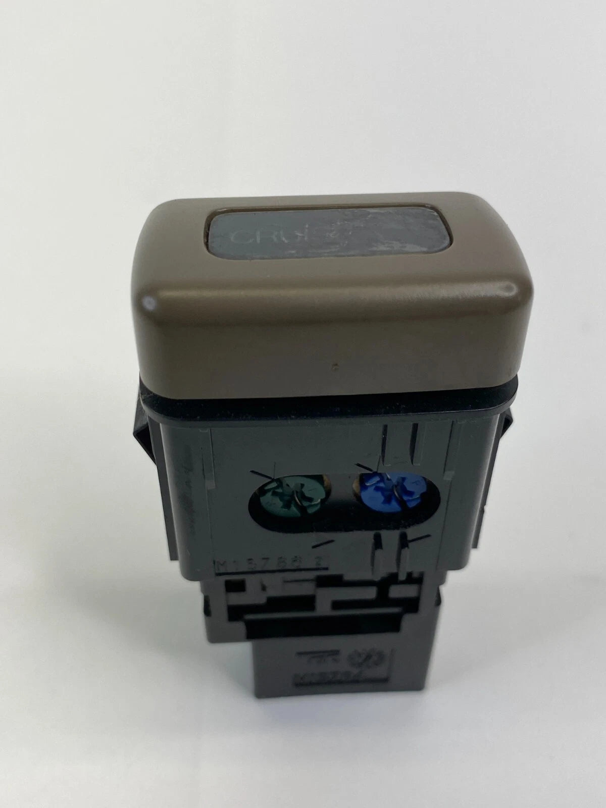 96 97 98 99 00 HONDA CIVIC DASH LEFT SIDE CRUISE CONTROL SWITCH BUTTON M15784