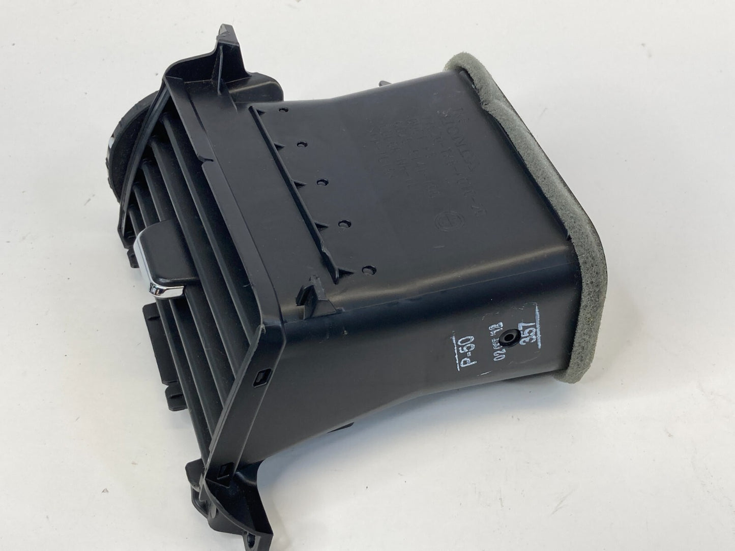 2011-2017 Honda Odyssey Dash Right Passenger A/C Air Vent Outlet Duct 77620-TK8