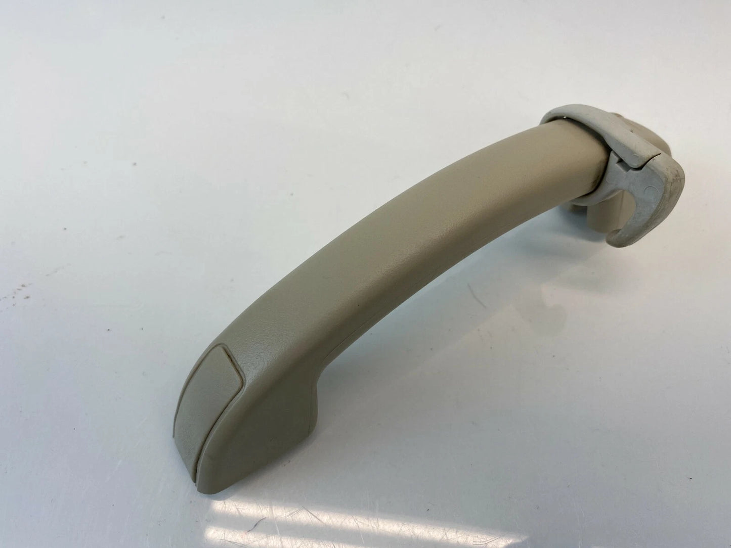 2005-2007 MERCURY MARINER REAR RIGHT BACK SIDE INTERIOR ROOF GRAB GRIP HANDLE
