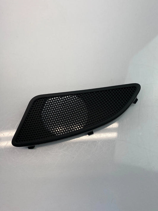 2011-2016 HYUNDAI ELANTRA FRONT LEFT TWEETER GRILL COVER BEZEL TRIM 96333-3X000
