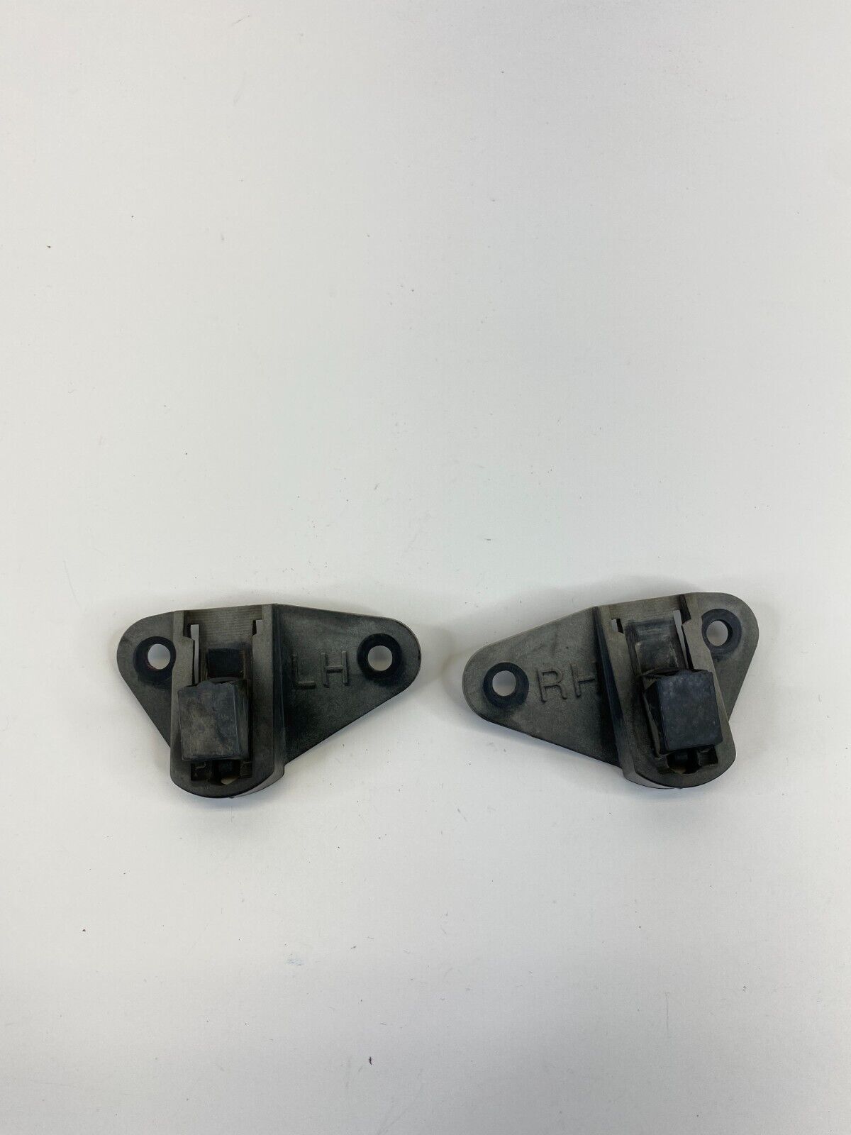 2006 2007 2008 2009 2010 Ford Explorer Rear Hatch Damper Bumper Set OEM