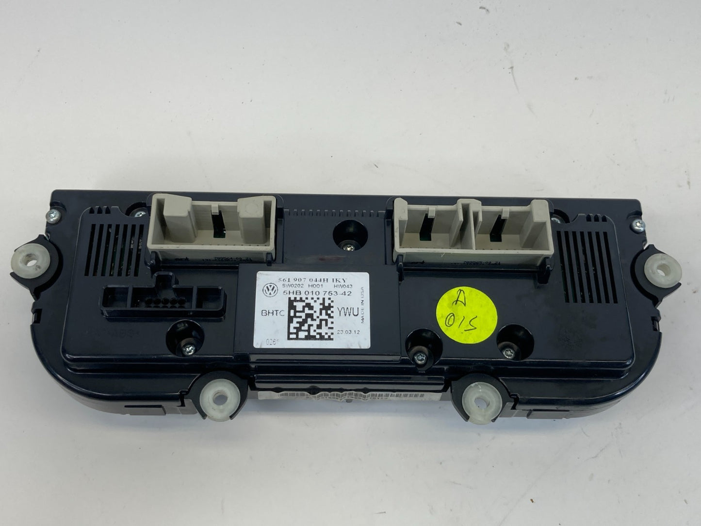 12-15 Volkswagen Passat AC Heater Temperature Climate Control Switch 561907044H