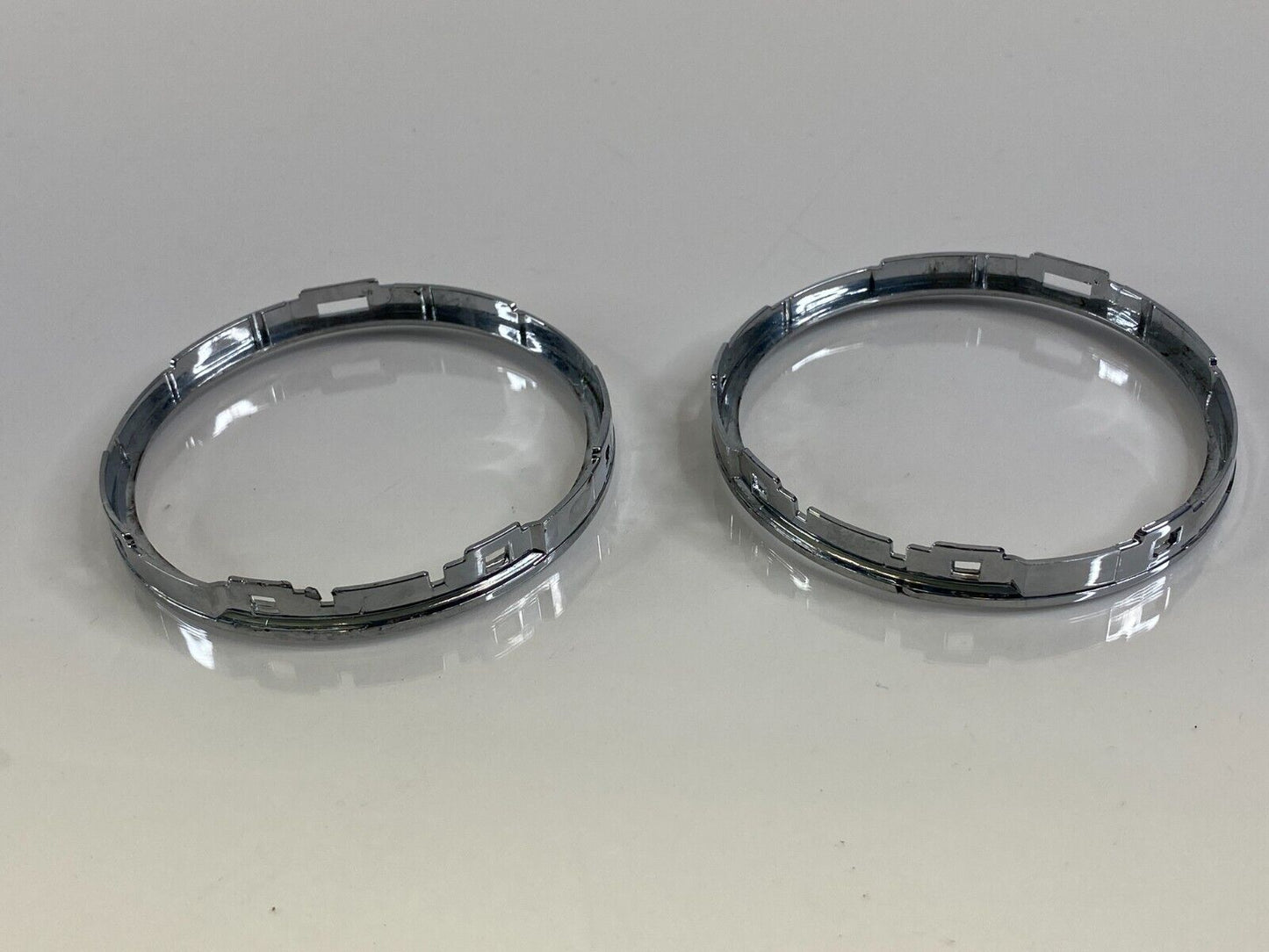 2008 2009 2010 Saturn Vue Instrument Panel Air Vent Rings Cover Pair Set OEM