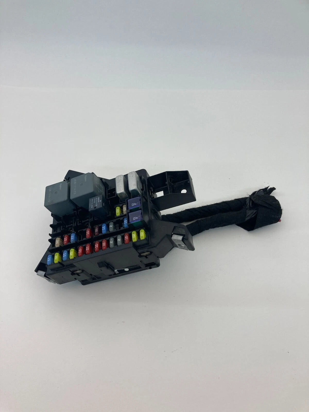 2005-2007 SATURN RELAY 05-08 UPLANDER FUSE BOX RELAY JUNCTION BLOCK 15209933 OEM