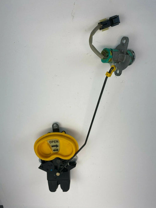 2006-2010 HYUNDA ELANTRA SEDAN REAR TRUNK LOCK LATCH ACTUATOR & LOCK CYLINDER