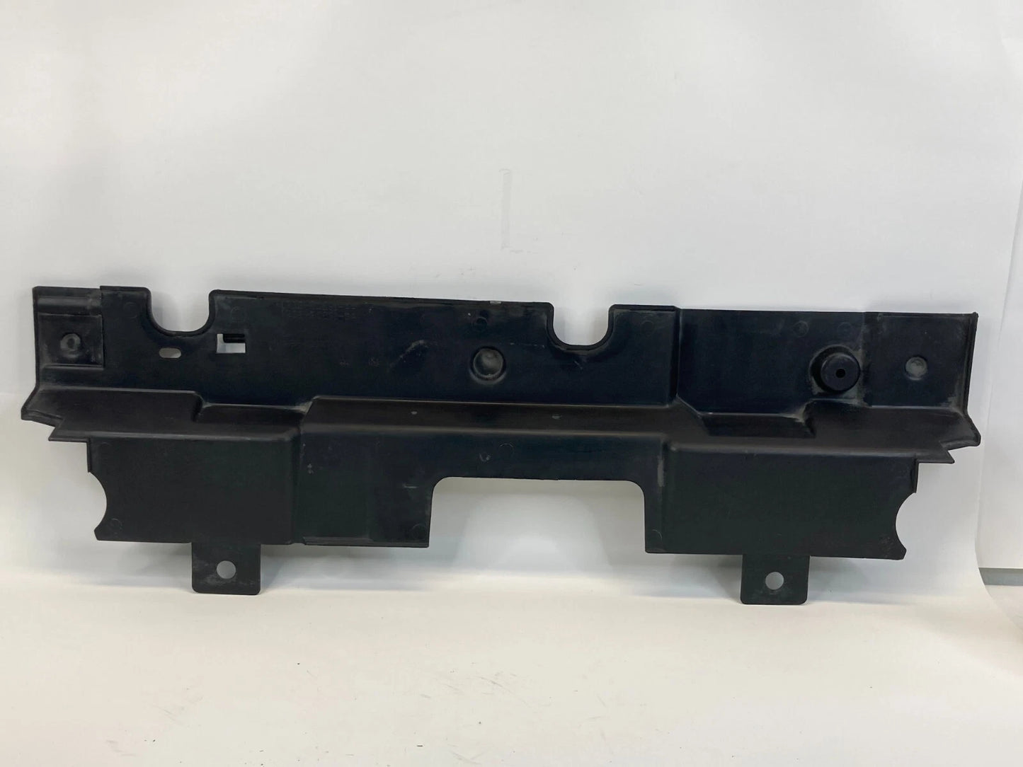 99-04 FORD MUSTANG 3.8L RADIATOR SUPPORT SIGHT SHIELD COVER TRIM 1R33-8C291-AA