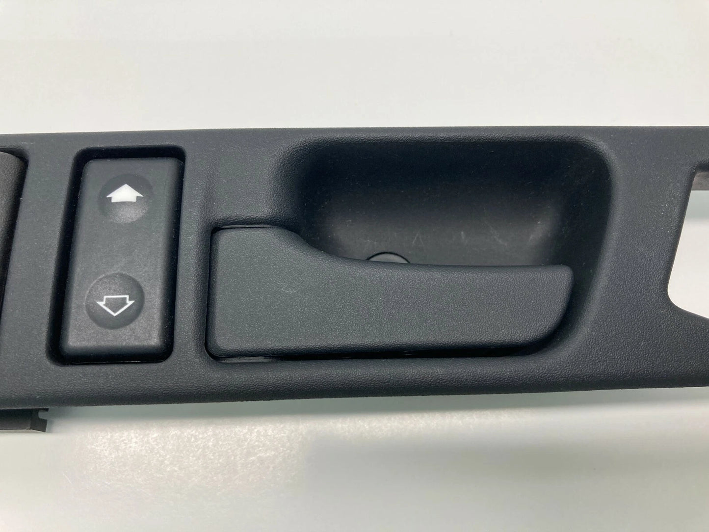 1994 1995 BMW 540I REAR LEFT INTERIOR INNER DOOR HANDLE W/ WINDOW SWITCH & BEZEL
