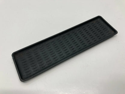 2000-2006 BMW X5 REAR CONSOLE RUBBER INSERT CENTER ARMREST MAT 51-16-8-249-687 1
