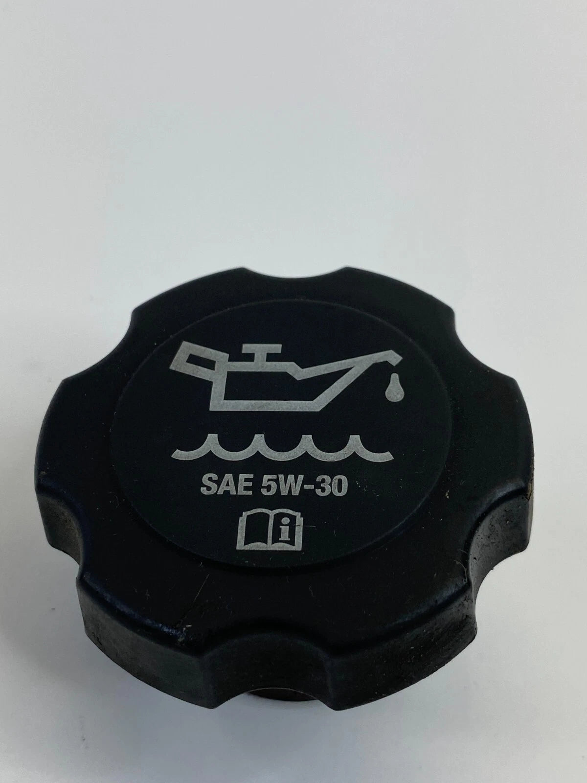 2005-2010 PONTIAC G6 3.5L ENGINE OIL FILLER FLUID COVER CAP OEM