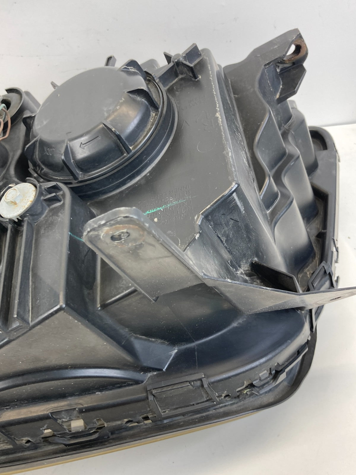 2010-2015 GMC Terrain Right Passenger Side Headlight Headlamp Halogen RH OEM