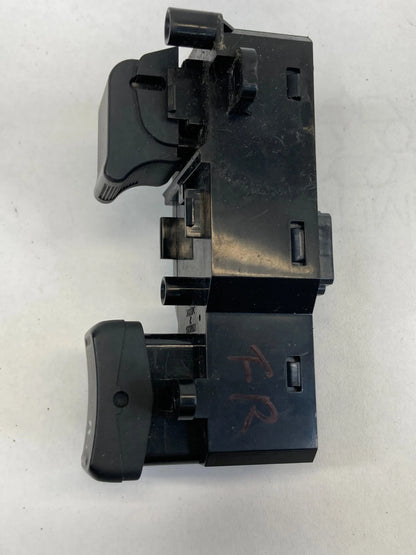 2003-2007 HONDA ACCORD FRONT RIGHT PASSENGER DOOR WINDOW LOCK SWITCH M22699