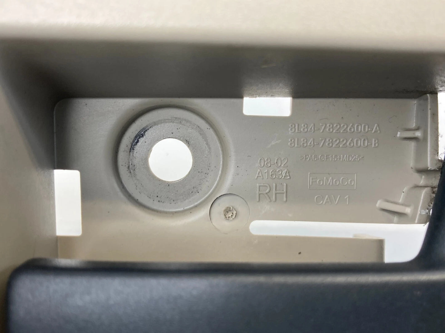 2008-2012 FORD ESCAPE FRONT RIGHT SIDE INTERIOR DOOR HANDLE 8L84-7822600-A OEM