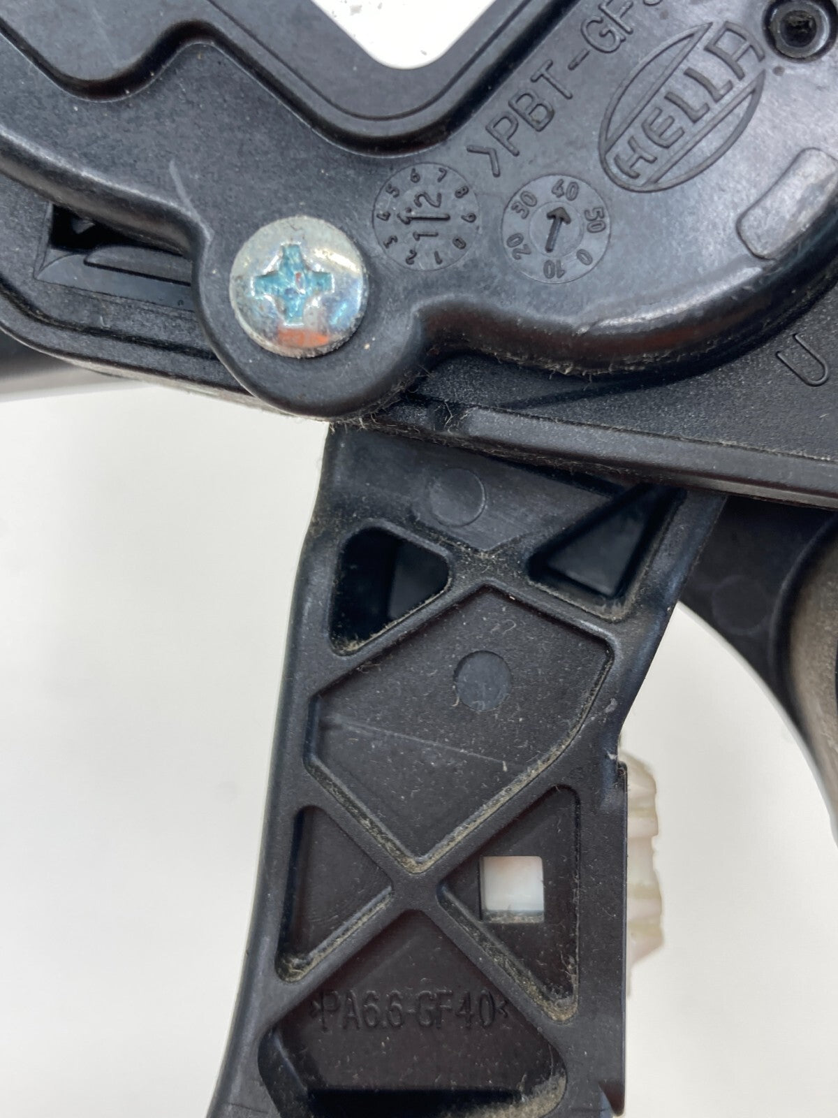 2013-2018 Nissan Altima Gas Accelerator Pedal Travel Sensor 18002-3TA0B OEM