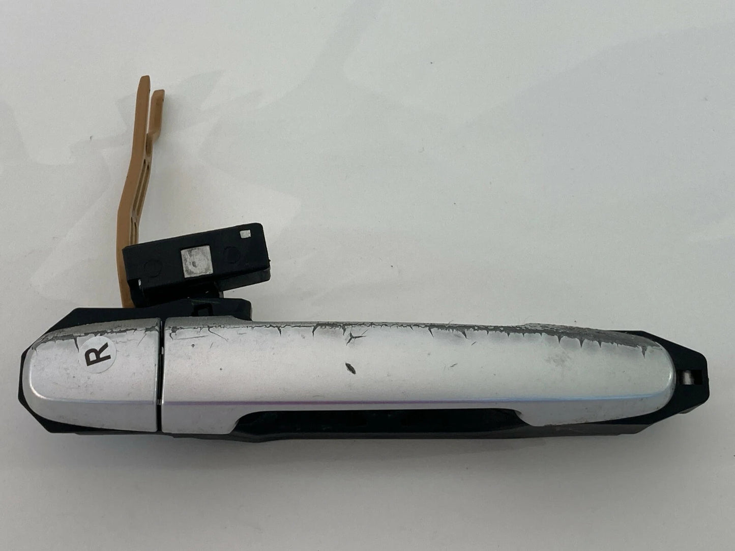 2004-2009 TOYOTA PRIUS REAR RIGHT SIDE OUTER OUTSIDE DOOR HANDLE ASSEMBLY OEM