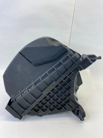 16-18 Kia Sorento 2.4L L4 AIR INTAKE CLEANER FILTER HOUSING BOX 28100-C6100 OEM
