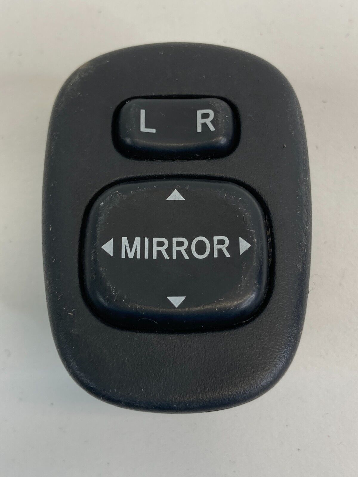 2000-2005 Toyota Celica Front Left Power Mirror Adjust Switch Button 183574 OEM