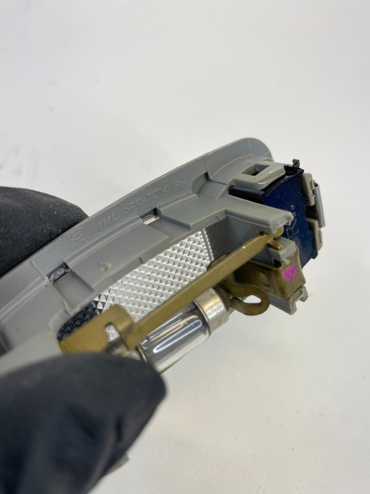 2011-2016 Kia Optima Front Right Side Sunvisor Light Vanity Visor Lamp 92892-3S