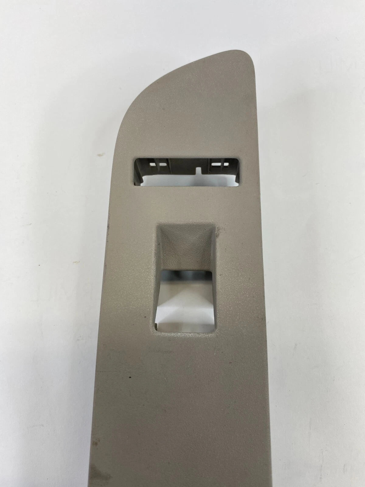 09-14 FORD F-150 FRONT RIGHT SIDE DOOR POWER WINDOW SWITCH BEZEL 9L34-14A564-A