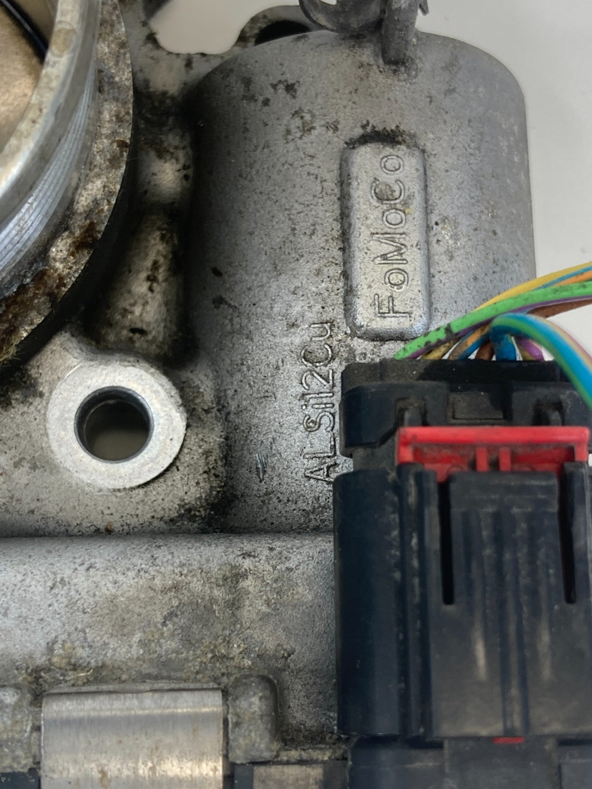 2014-2019 Ford Escape 2.0L L4 Throttle Body Valve Assembly DS7E-9F991-BB OEM