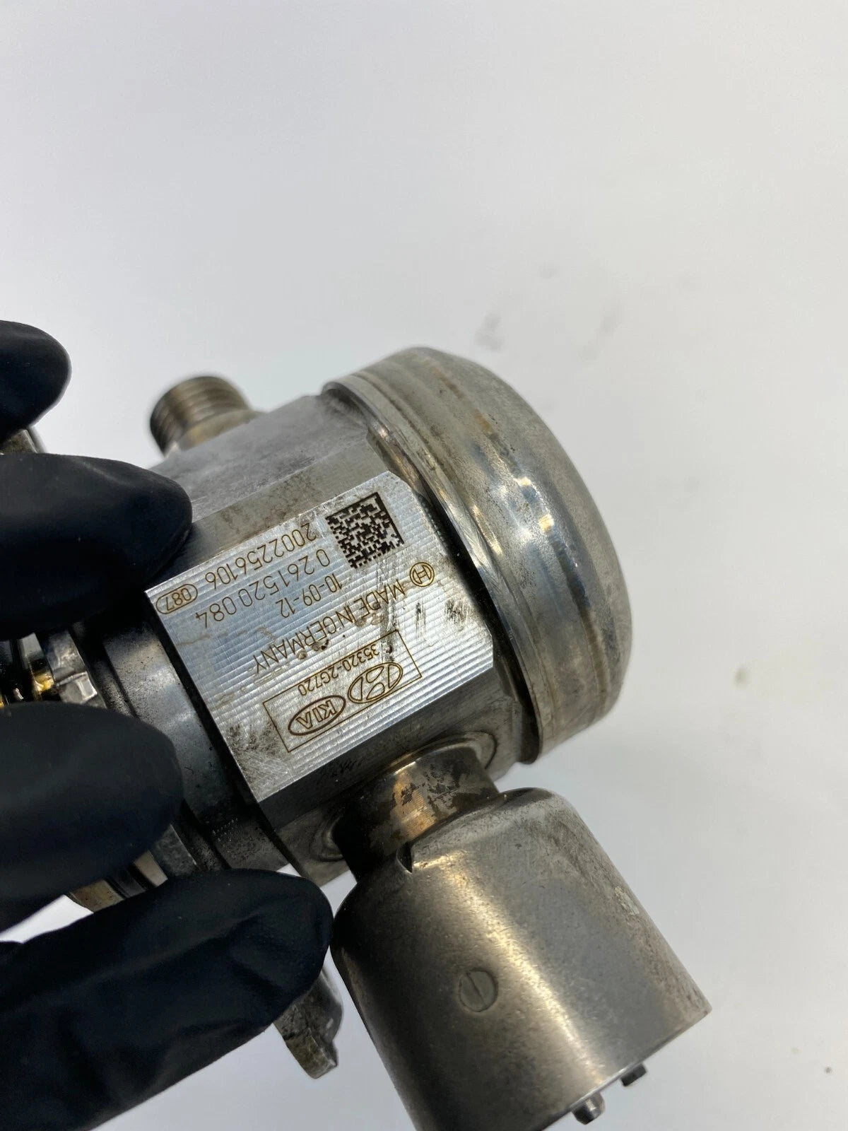 2011-2014 Hyundai Sonata 2.0L Engine High Pressure Fuel Pump 35320-2G720