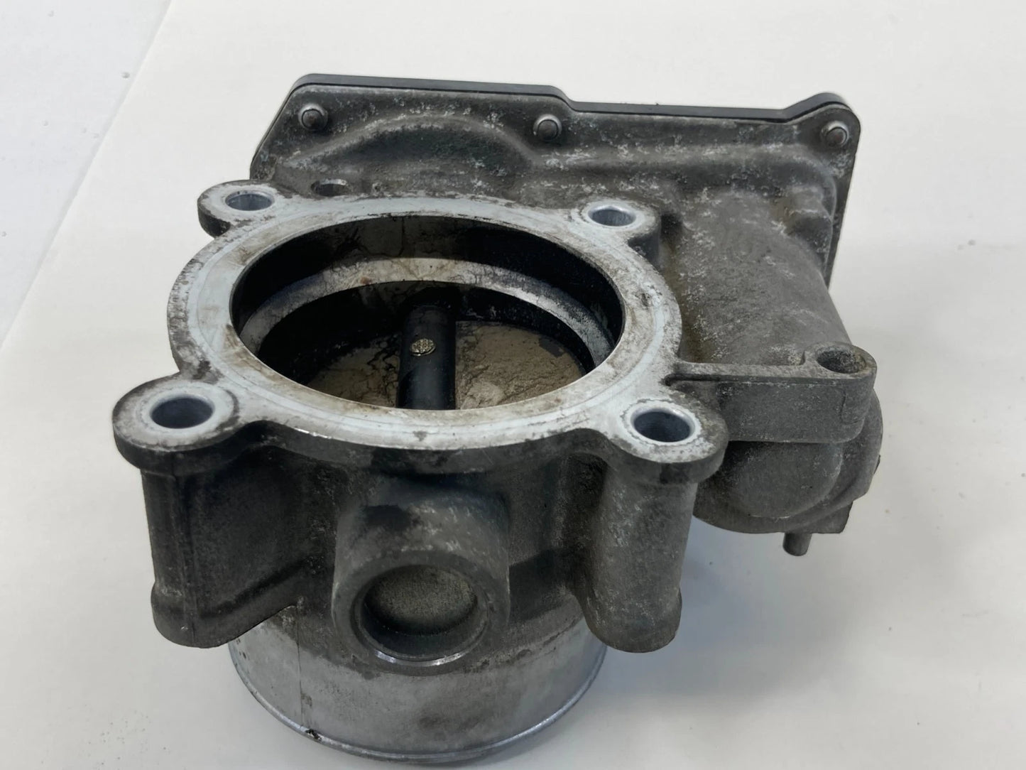 13-16 MAZDA CX-5 16-18 CX-3 2.0L L4 AT LTHROTTLE BODY THROTTLE VALVE PE0113640