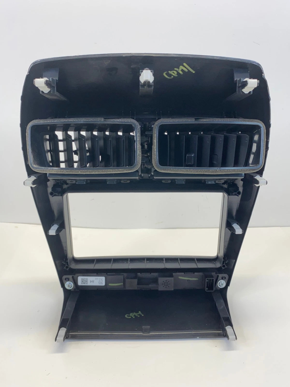 18 19 MITSUBISHI OUTLANDER SPORT RADIO BEZEL WITH AIR VENTS HAZARD OEM 8002C684