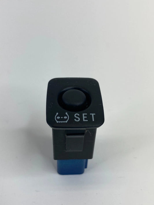2005-2010 SCION TC TIRE PRESSURE SET RESET CONTROL SWITCH BUTTON TPMS OEM