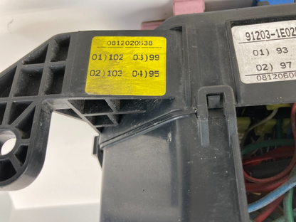 06-11 Hyundai Accent 1.6L L4 Engine Fuse Relay Box Compartment 91203-1E026 OEM
