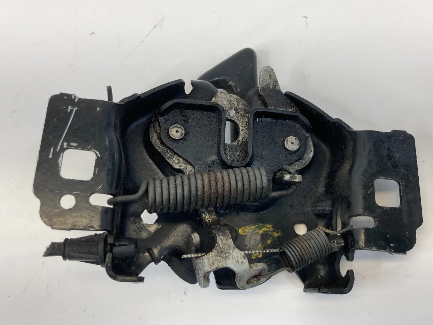 2008-2011 FORD FOCUS ENGINE HOOD LOCK LATCH MECHANISM ASSEMBLY FRONT OEM FACTORY