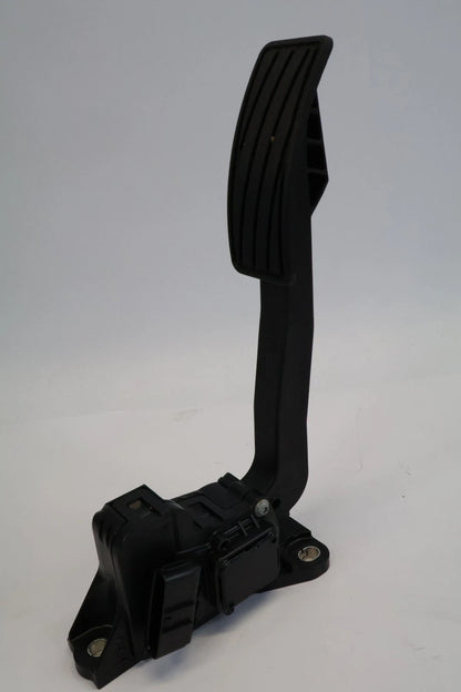 2010-2013 SUZUKI KIZASHI GAS ACCELERATOR PEDAL SENSOR ASSEMBLY OEM