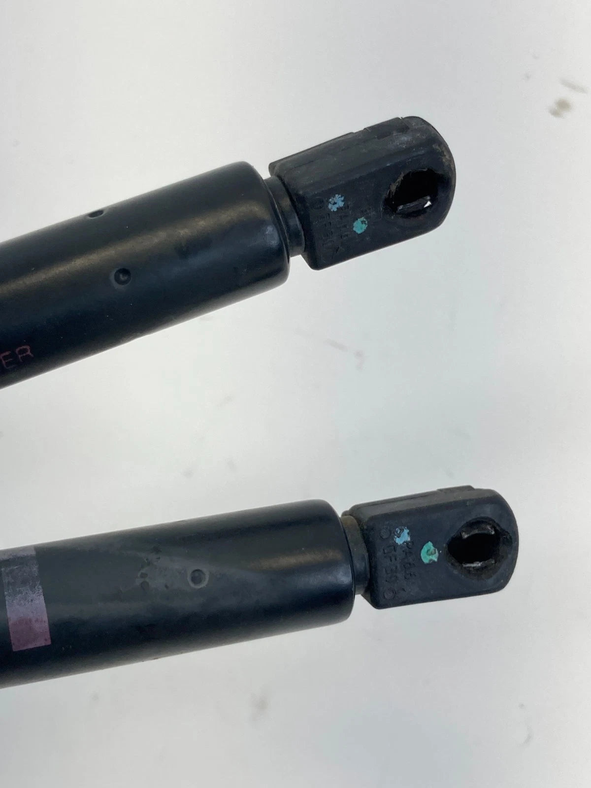 2000-2007 CHEVROLET MONTE CARLO REAR TRUNK LIFT SUPPORTS STRUTS SHOCKS SET PAIR