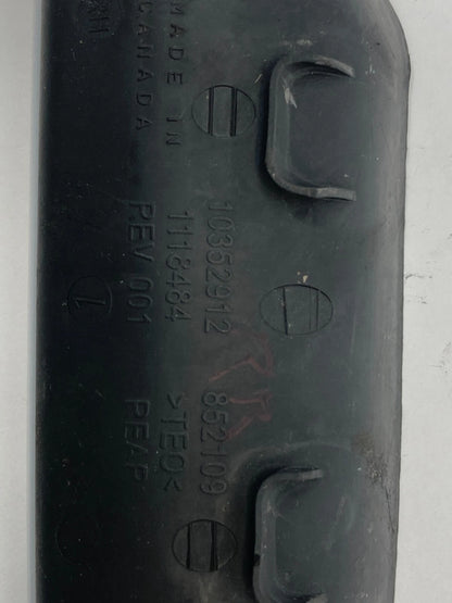2006-2013 CHEVROLET IMPALA REAR RIGHT PULL HANDLE COVER SCREW CAP TRIM 10352912
