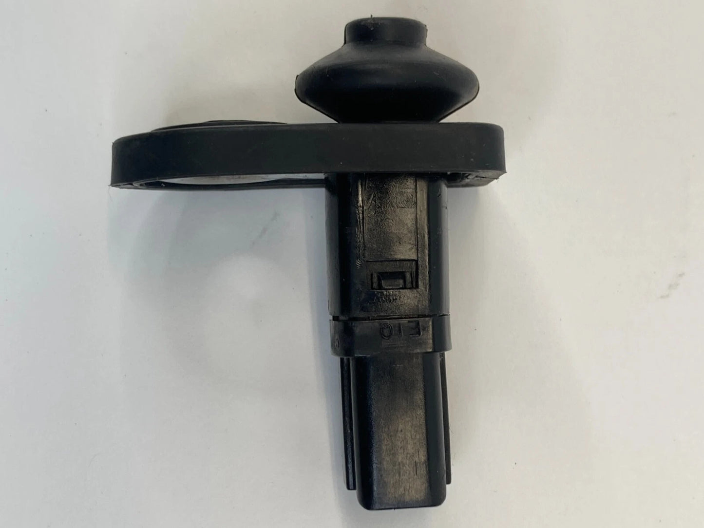 1995-2011 HYUNDAI ACCENT FRONT RIGHT SIDE DOOR JAMB AJAR LIGHT SENSOR SWITCH OEM