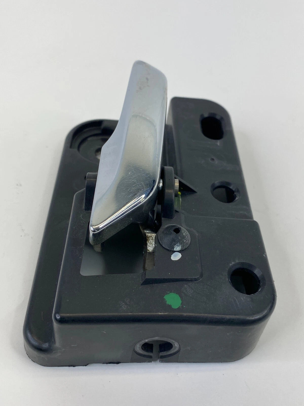 09 10 DODGE JOURNEY FRONT LEFT DRIVER SIDE INSIDE DOOR HANDLE 962100-102 OEM