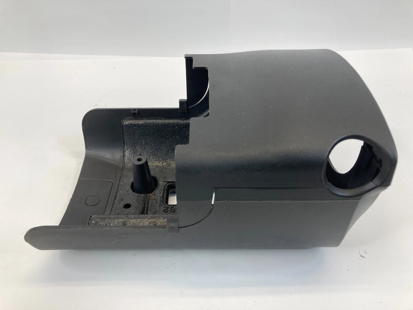09 10 DODGE JOURNEY STEERING COLUMN UPPER & LOWER COVER TRIM SHROUD 1JL08TRMAB