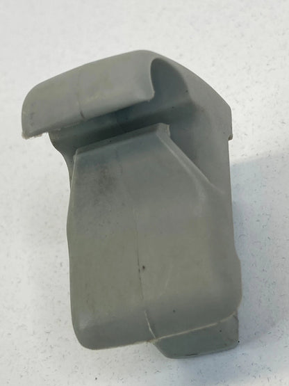 2006-2013 MITSUBISHI OUTLANDER ES SUV 4-DR SUNVISOR SUN VISOR SHADE HOLDER CLIP