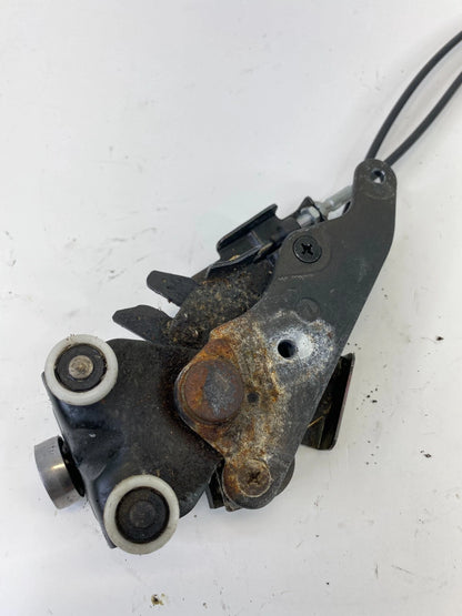 05 06 07 08 09 10 HONDA ODYSSEY REAR LEFT SIDE SLIDING DOOR LOWER ROLLER OEM