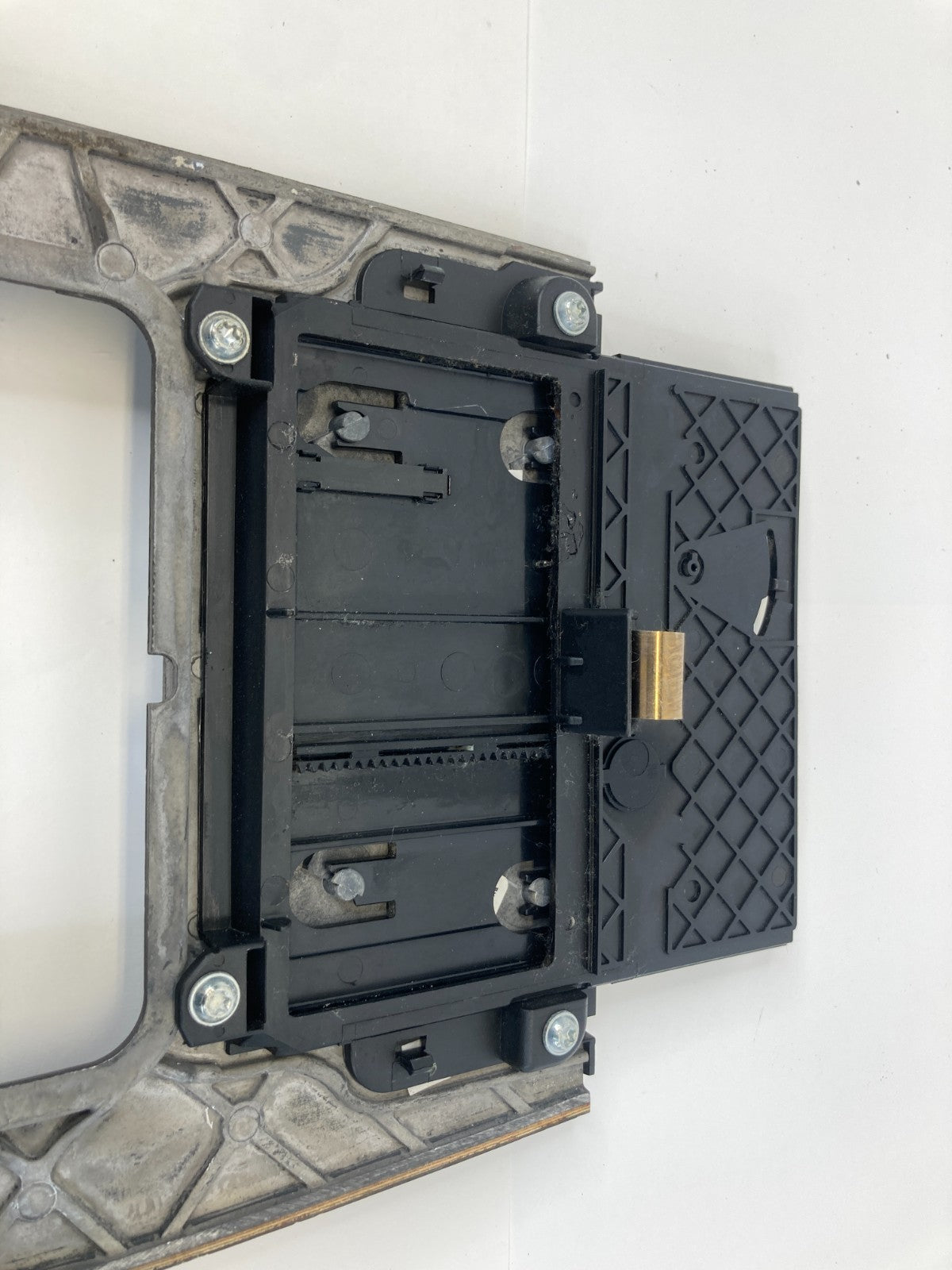 2004-2007 BMW 530i 525i 06 07 530xi 525xi Center Console Shifter Shift Bezel