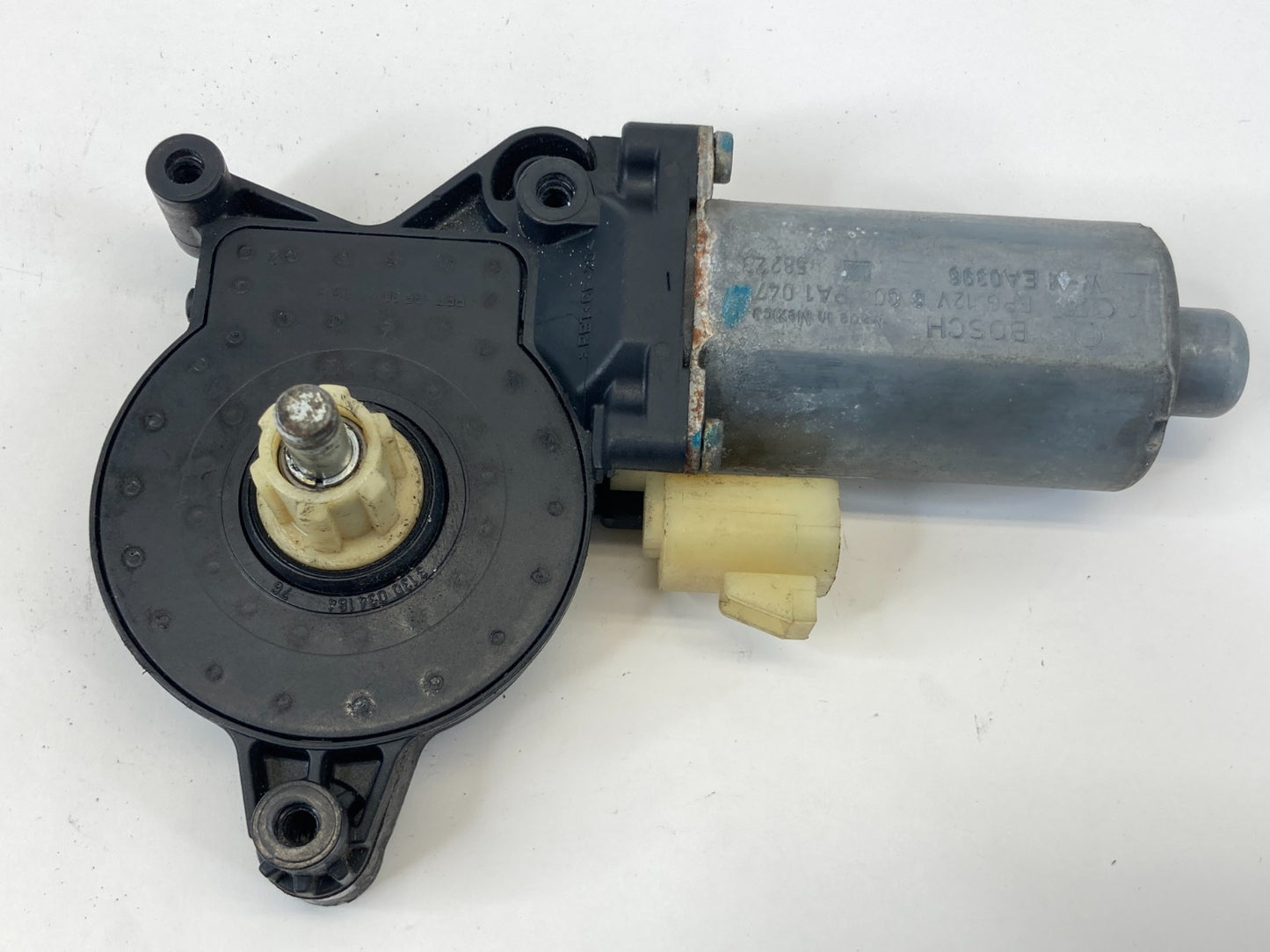 2002-2009 Chevrolet Trailblazer Rear Left Side Door Power Window Motor Assembly