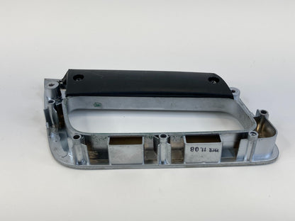 12-15 Chevrolet Captiva Sport Rear Right Side Inner Door Pull Handle Trim Bezel