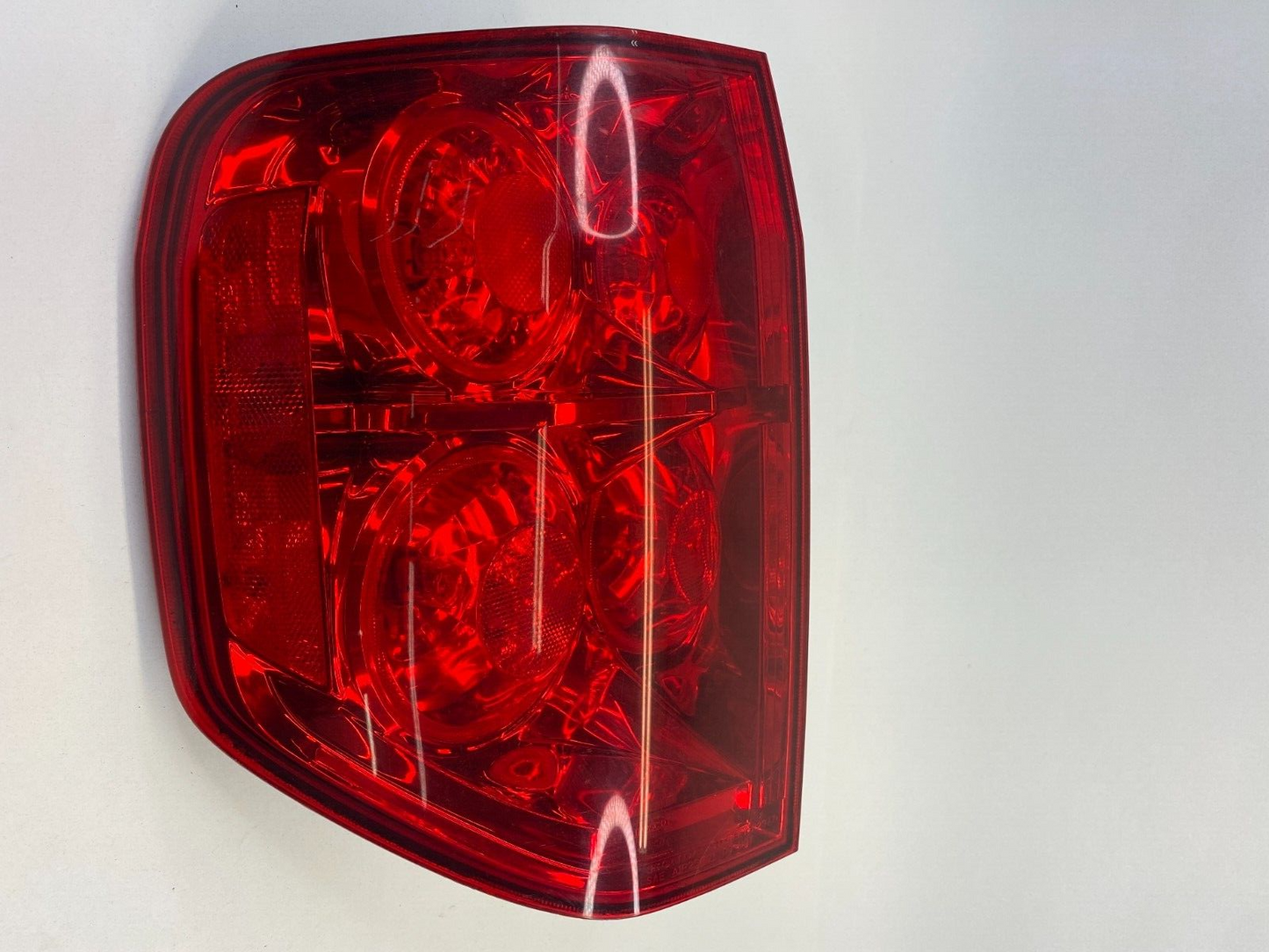 2003-2005 Honda Pilot Rear Left Driver Side Tail Light Taillight Lamp Assy OEM