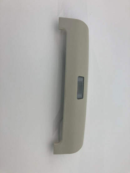 2009-2014 VOLKSWAGEN ROUTAN OVERHEAD ROOF DOME MAP LIGHT LAMP TRIM BEZEL COVER