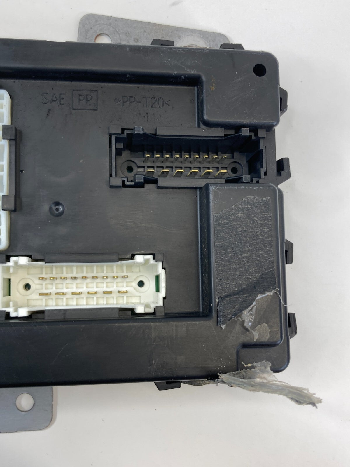 2008 2009 2010 Infiniti QX56 Body Computer Control Module BCM BCU 284B1-ZW04B