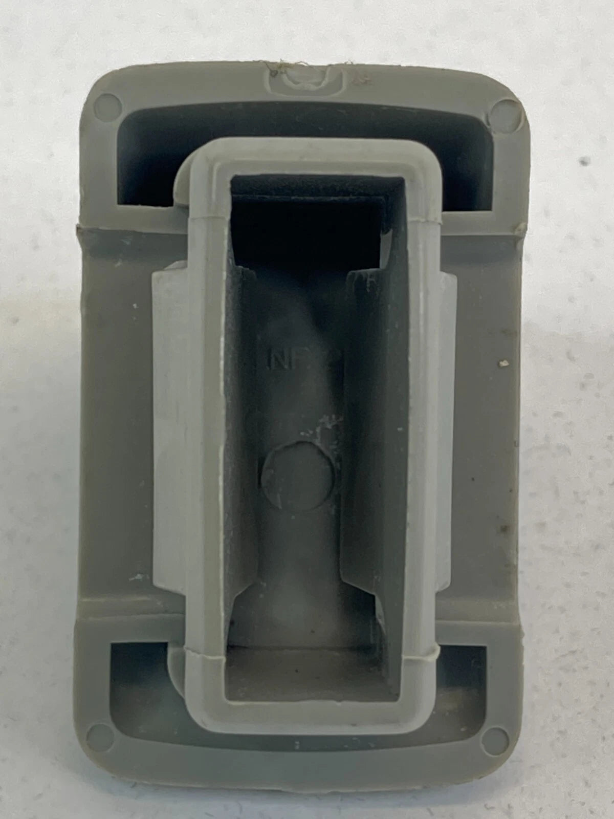2006-2013 MITSUBISHI OUTLANDER ES SUV 4-DR SUNVISOR SUN VISOR SHADE CLIP HOLDER