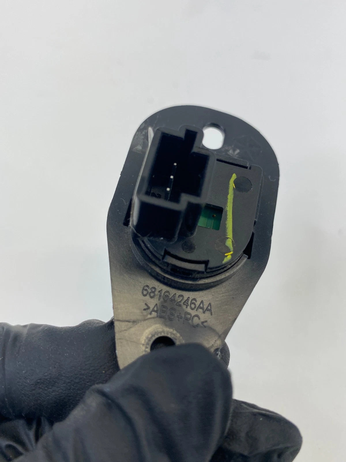 2015-2017 Chrysler 200 Rear Trunk Deck Lid Release Open Control Switch 68141864A