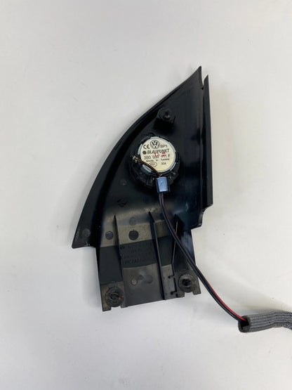 2002-2005 VW PASSAT FRONT DRIVER SIDE DOOR CORNER COVER W/ TWEETER 3B0837993 OEM
