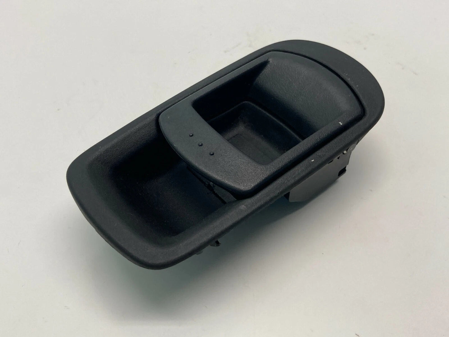 2007-2012 MAZDA CX-7 REAR LEFT SIDE SEAT FOLD DOWN RELEASE HANDLE EG2157X5X OEM