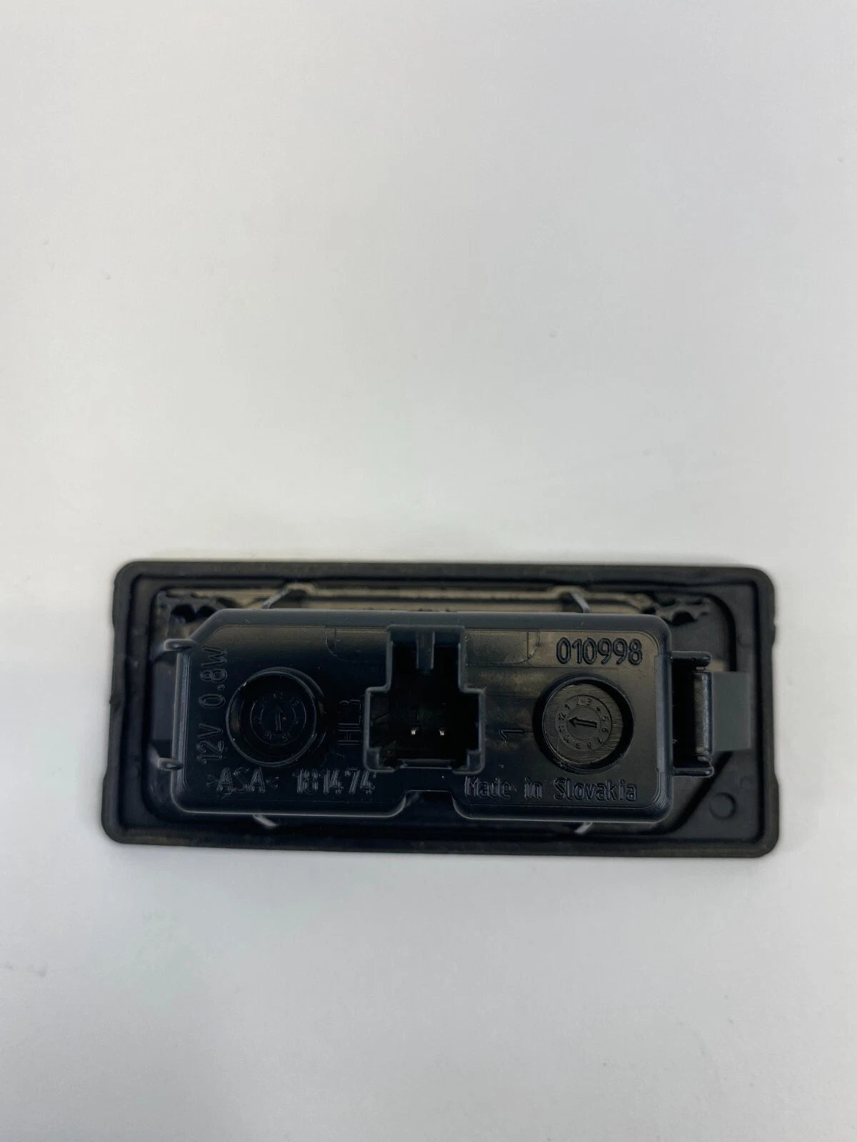 2013-2017 AUDI A4 QUATTRO REAR TRUNK LICENSE PLATE LIGHT LAMP 4G0-943-021 OEM