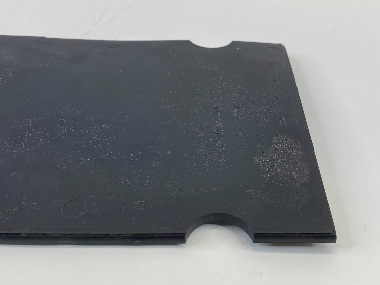 2008 CHRYSLER 300 CENTER CONSOLE STORAGE TRAY INSERT RUBBER MAT 1163260DX9AB OEM