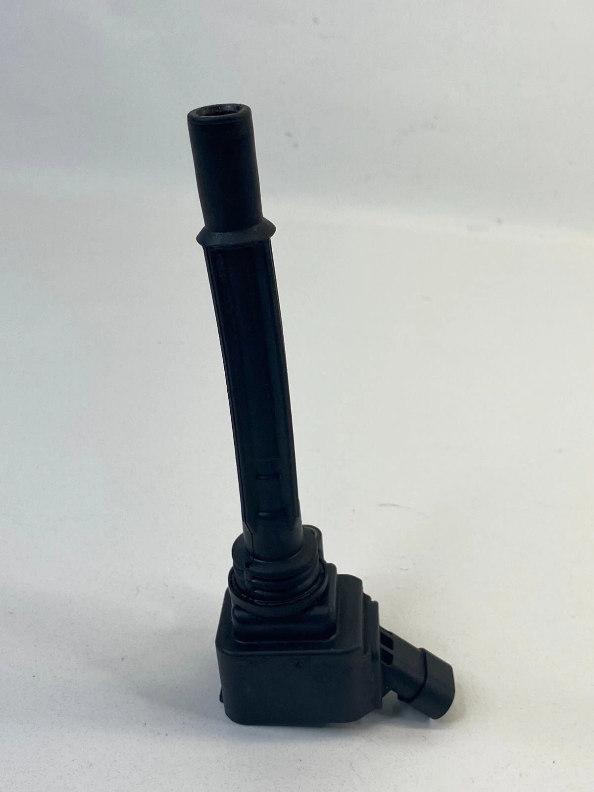 2013-2016 DODGE DART IGNITION COIL ASSEMBLY 680819 14AB OEM